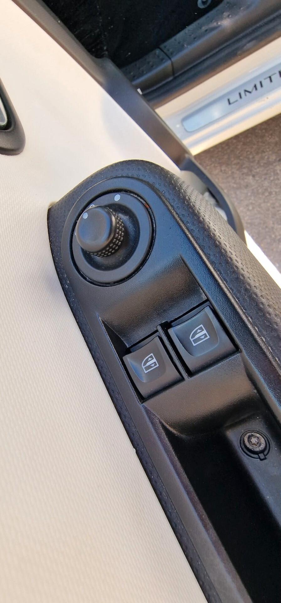 Renault Twingo 1.0 70CV LIMITED