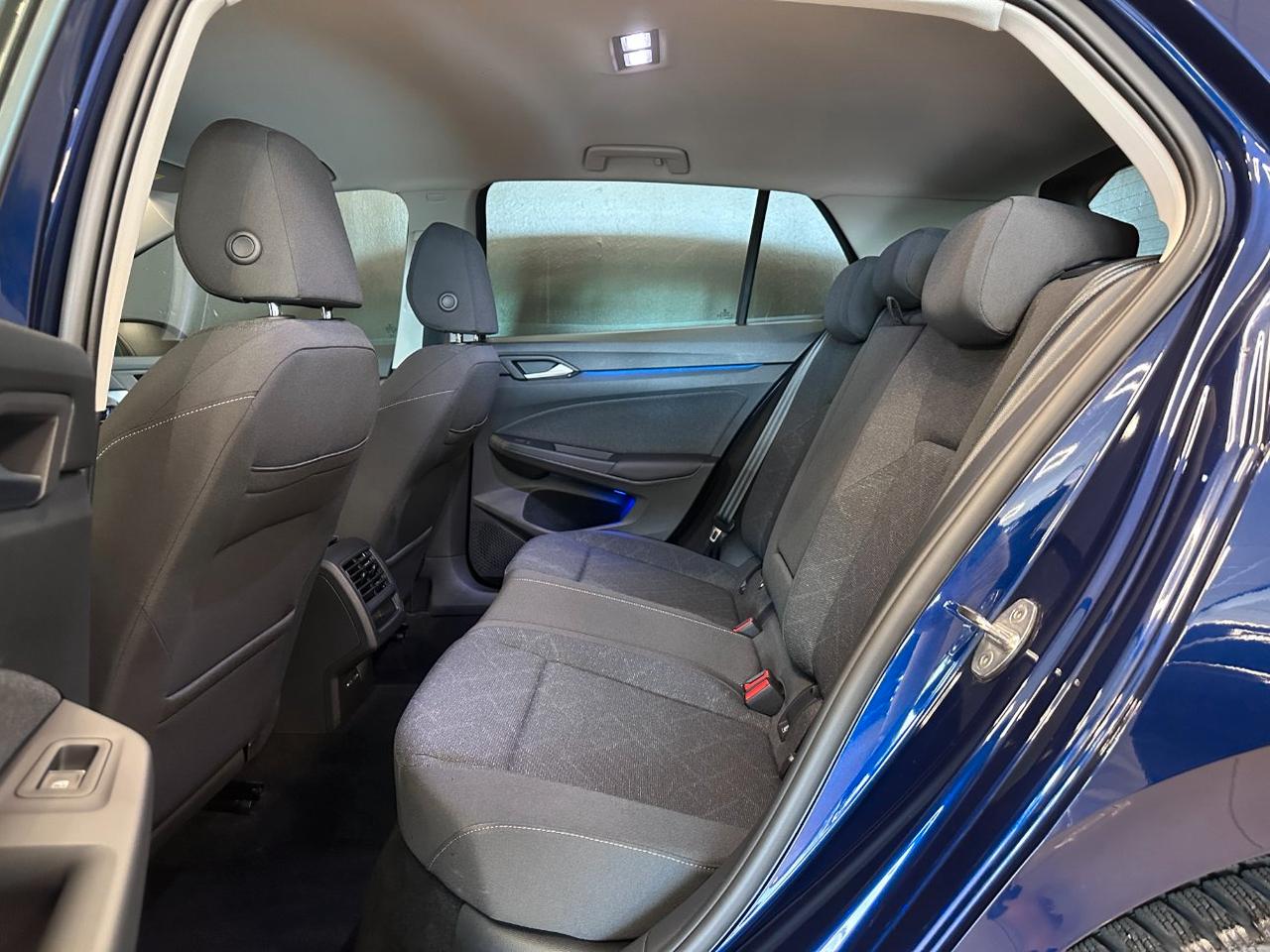 Volkswagen Golf 1.5 etsi evo Life 130cv dsg
