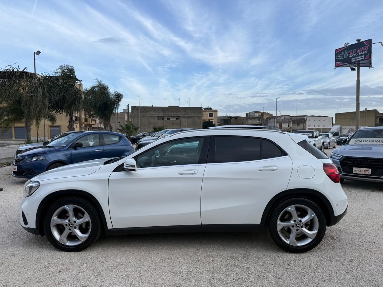 Mercedes-benz GLA 200 d Automatic Premium