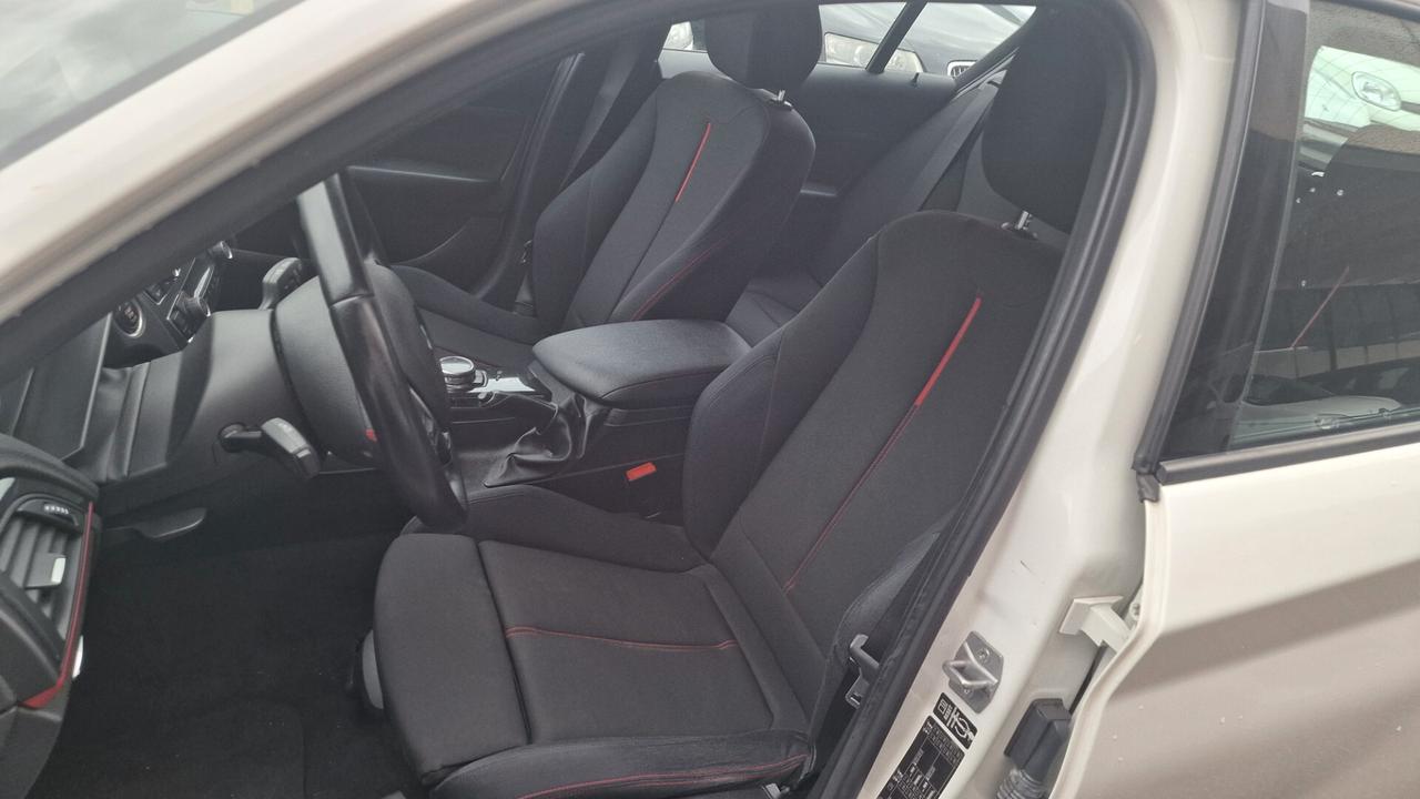 Bmw 116 116d 5p. Urban