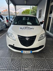Lancia Ypsilon 0.9 TwinAir 85 CV 5 porte Metano Ecochic Elefantino