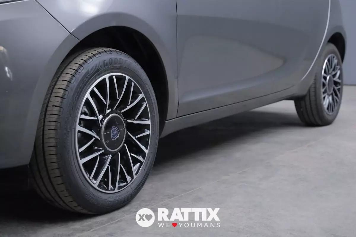 Lancia Ypsilon 1.0 Firefly Hybrid 70CV Platino