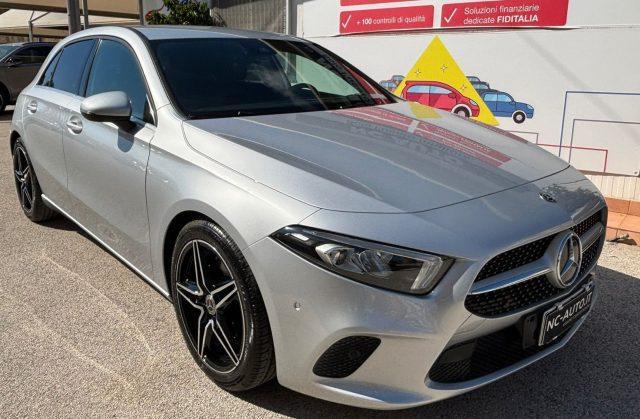 MERCEDES-BENZ A 180 d Automatic Business