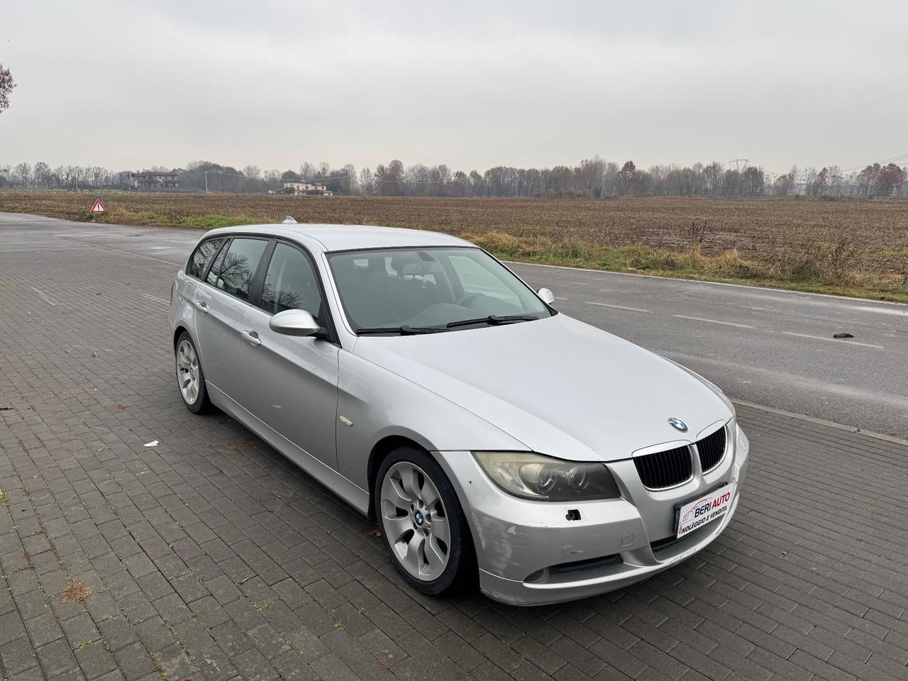 Bmw 320d allestimento Touring Futura
