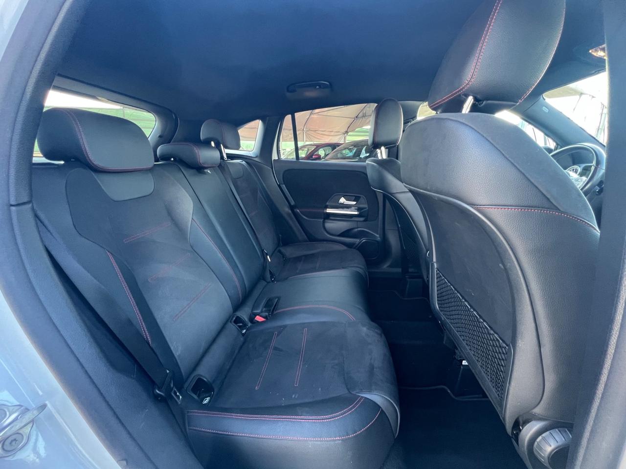 Mercedes-benz GLA 180 d Premium FINANZIABILE