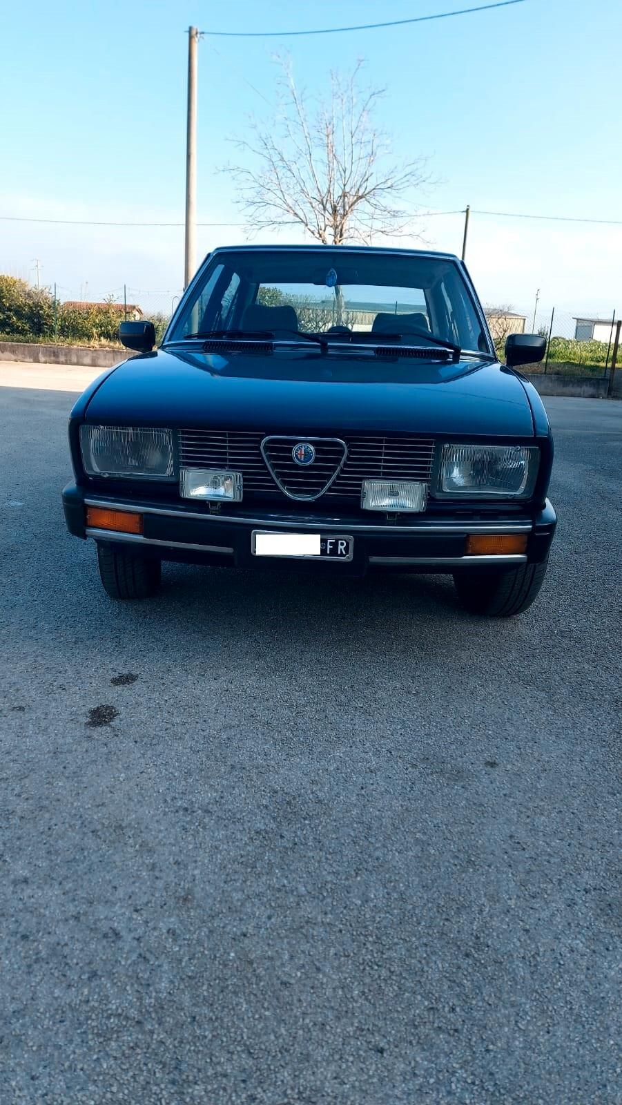 Alfa Romeo Alfetta 2.0