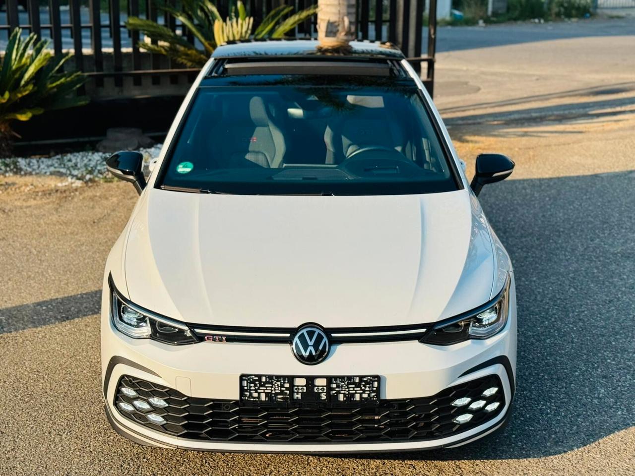 Volkswagen Golf GTI 2.0 TSI DSG