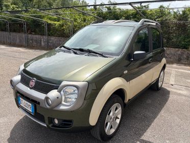 FIAT PANDA 1.3 MJT 4X4 CROSS "INTROVABILE"