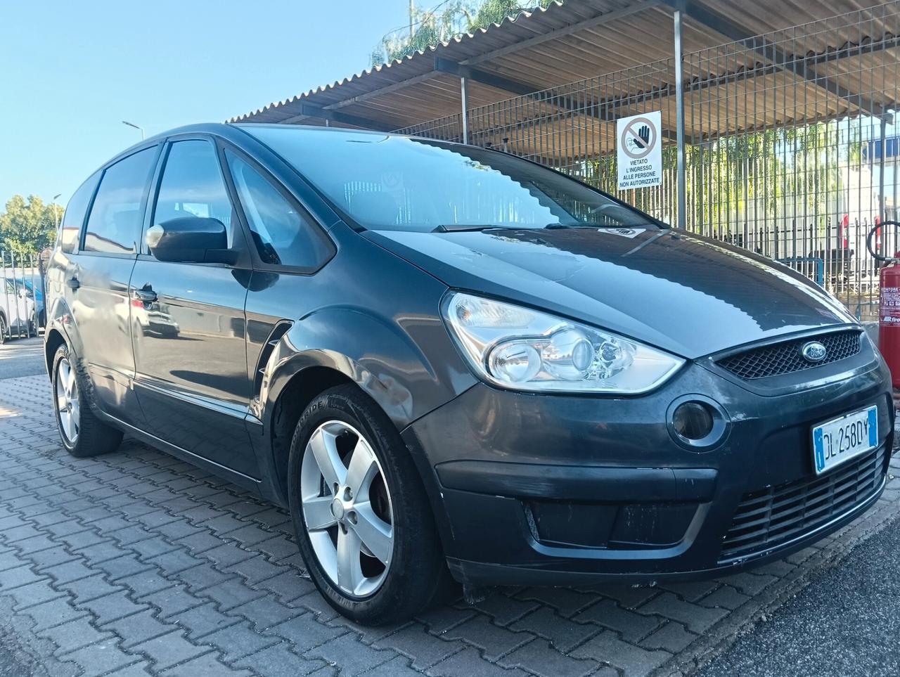 Ford S-Max 2.0 TDCi 140CV Titanium