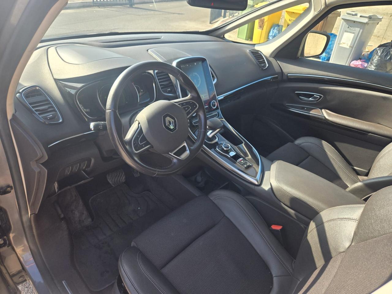 Renault Espace dCi 160CV EDC Energy Initiale Paris 4Control