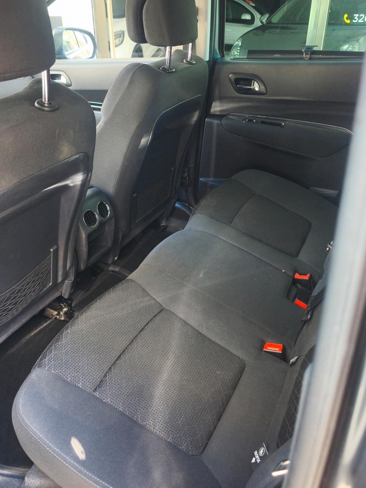 Peugeot 3008 1.6 HDi 115CV Allure 2014