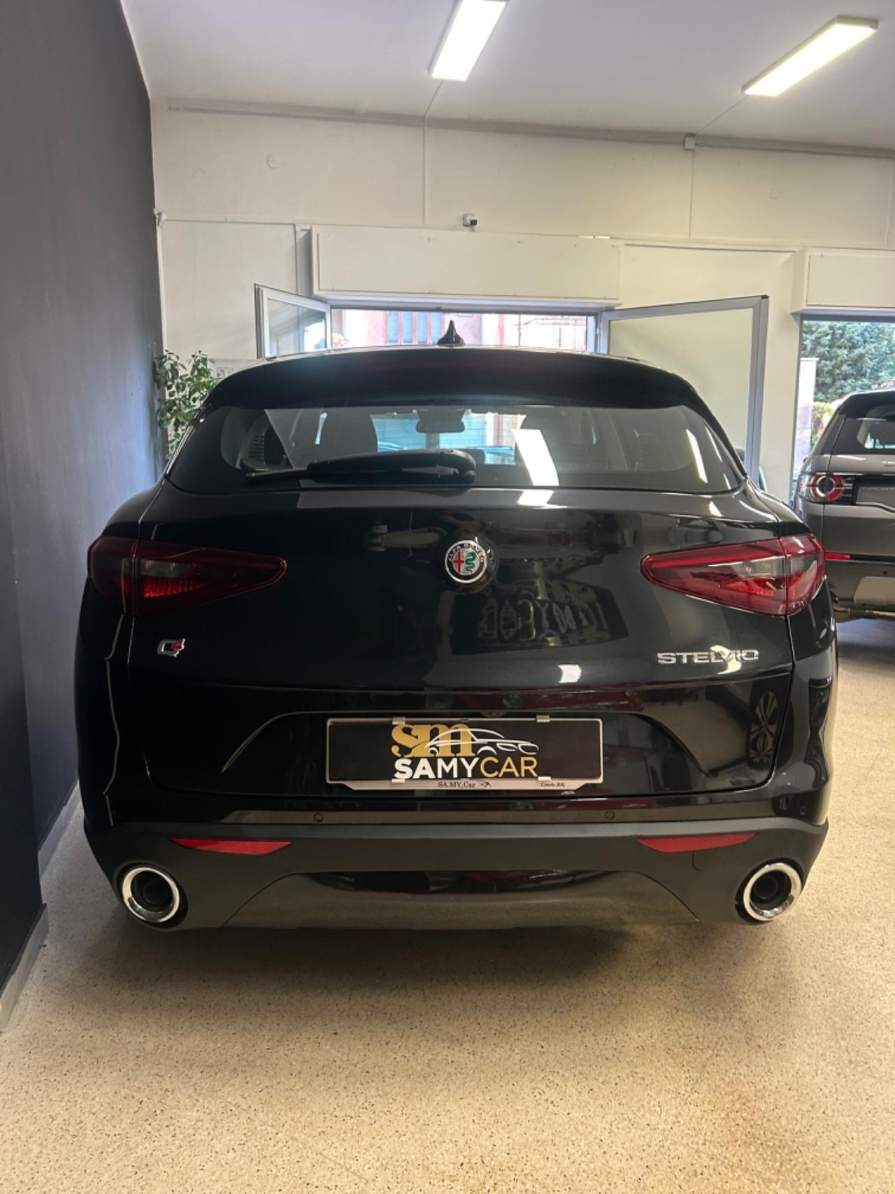 Alfa Romeo Stelvio 2.2 Turbodiesel 210 CV AT8 Q4 Business