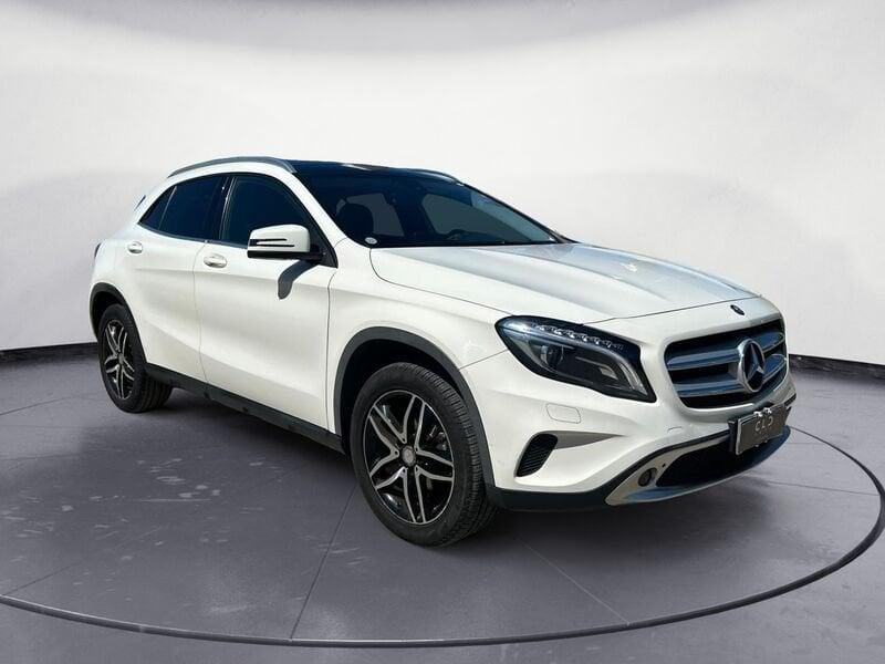 Mercedes-Benz GLA GLA 200 d Premium