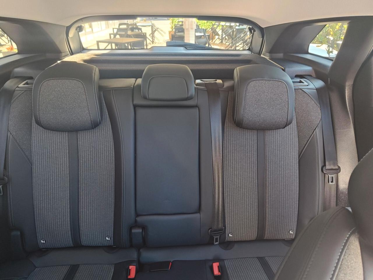 PEUGEOT 3008 BLUEHDI 1.5 130 CV S&S EAT8 ALLURE PACK
