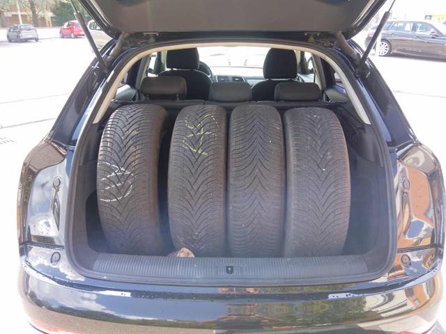 AUDI Q3 2.0 TDI quattro Business