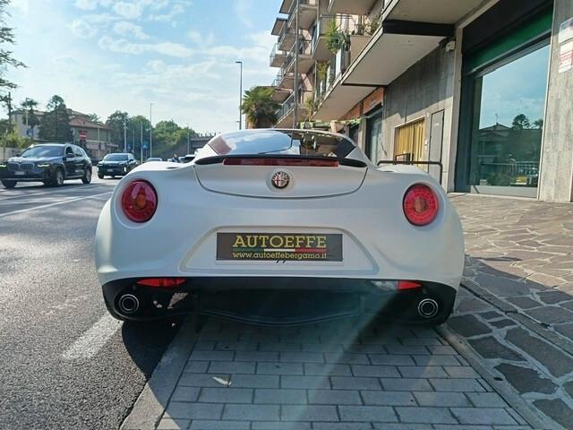 Alfa Romeo 4C COUPE' LAUNCH EDITION 353/500, TAGLIANDATA, KIT ACCESSORI COMPLETO