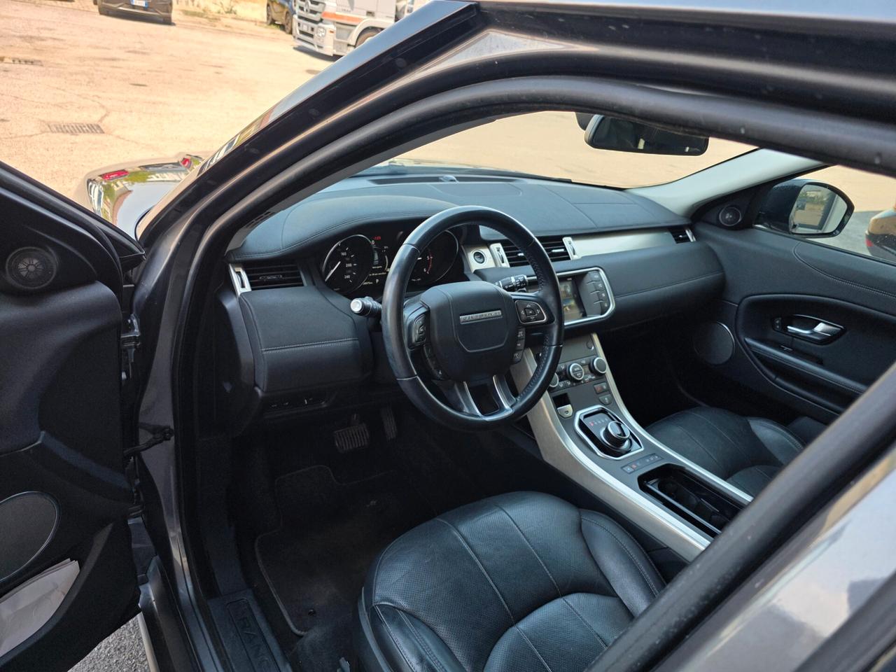 Land Rover Range Evoque 2.0 TD4 150 CV 5p. SE