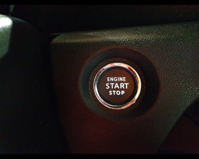 Citroën e-C4 motore elettrico 136 CV Shine