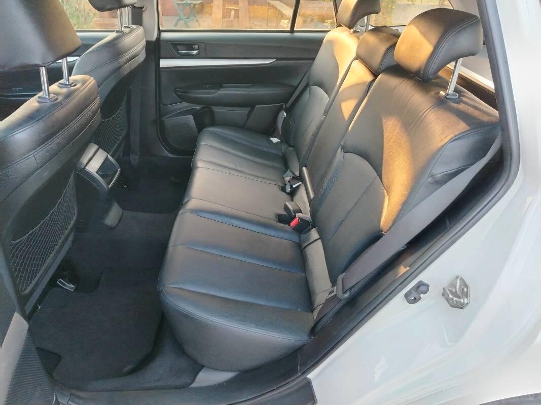 Subaru Outback III Outback 2.0d Trend Leather