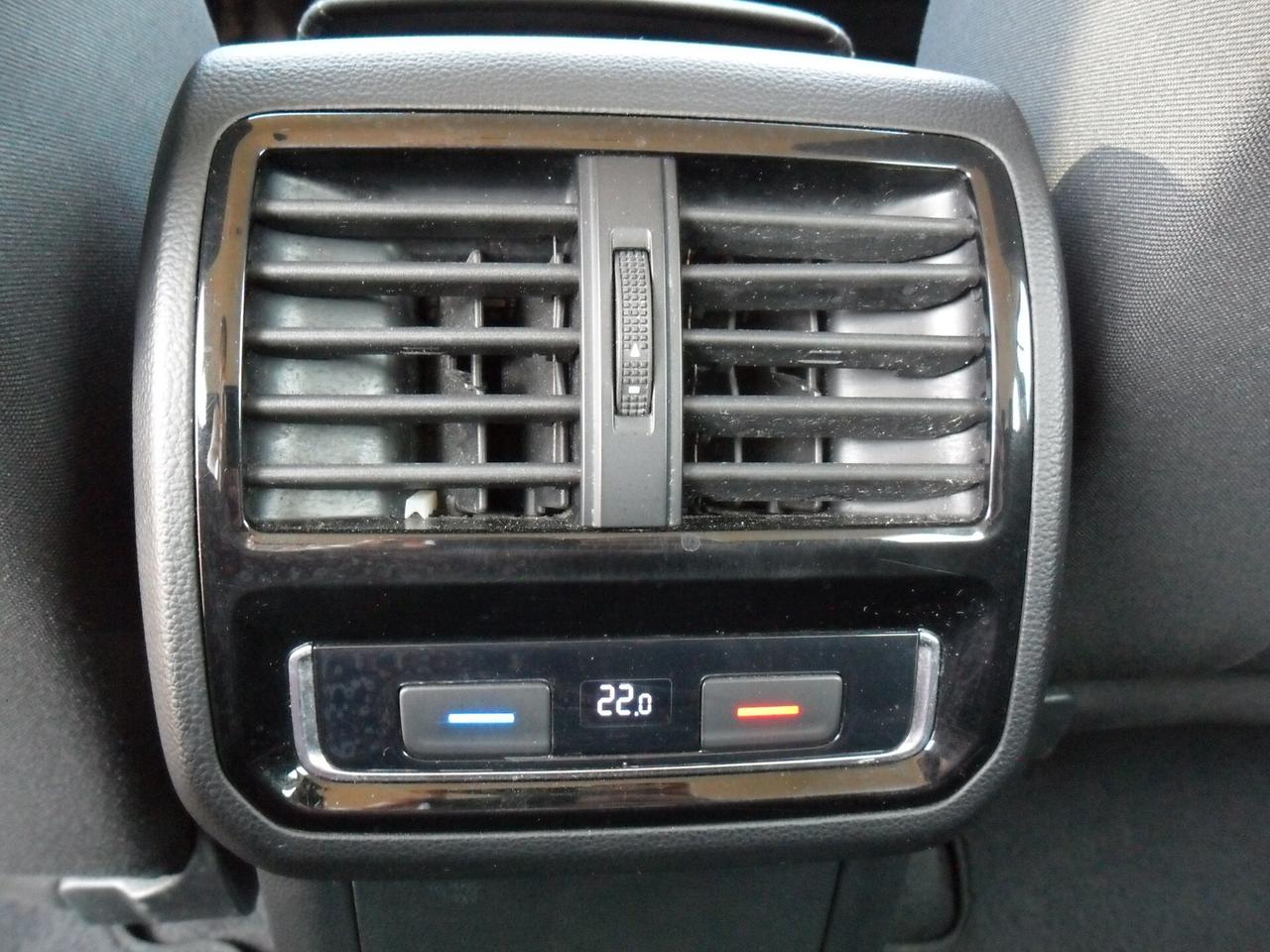 Volkswagen Passat Variant 2.0 TDI Business BlueMotion Tech.