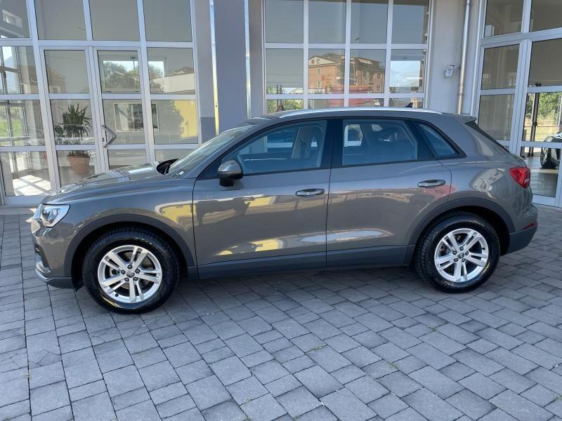 Audi Q3 2.0 TDI 150 CV S tronic Business