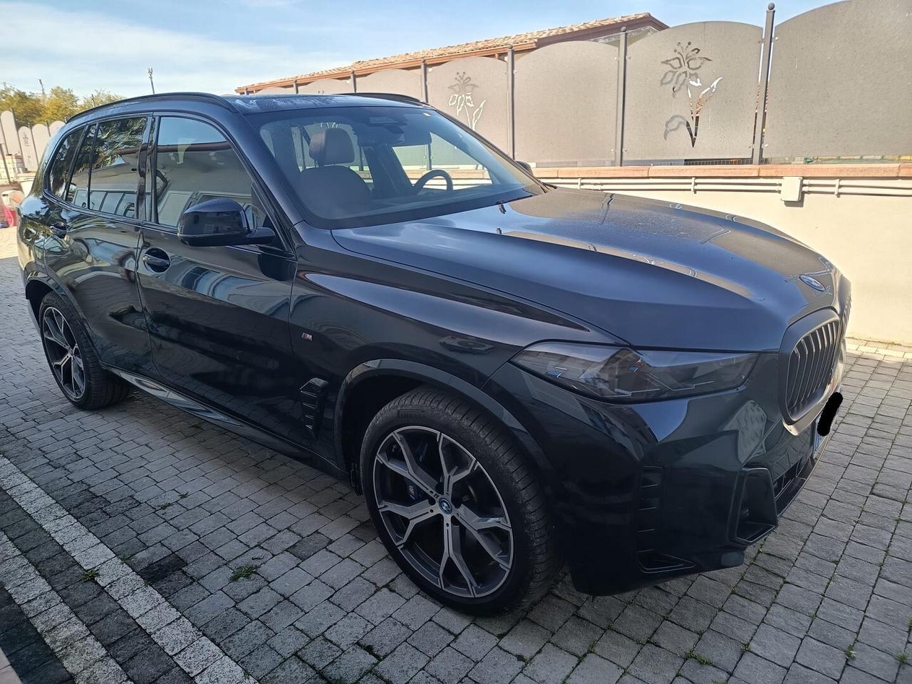 BMW X5 XDRIVE 50e MSPORT 313CV IBRIDA/GASOLIO 2025