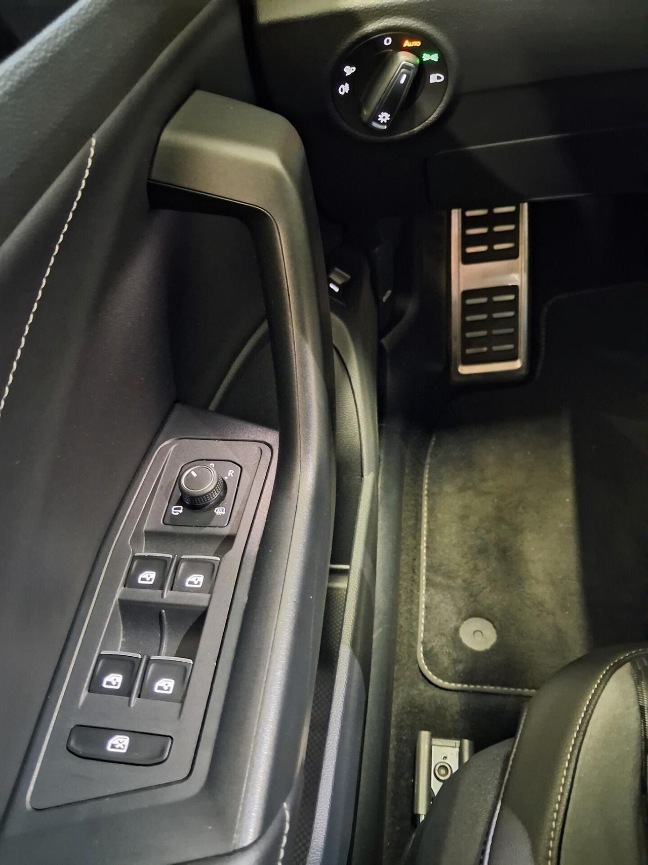 Volkswagen T-Roc 2.0 TDI SCR 150 CV DSG R-Line