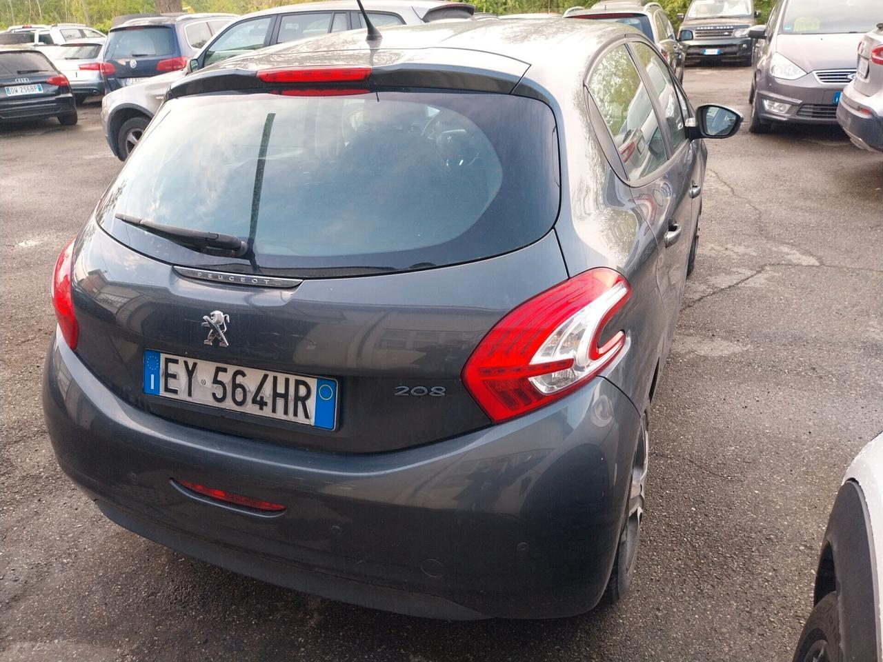Peugeot 208 PureTech 82 5p. GPL Allure