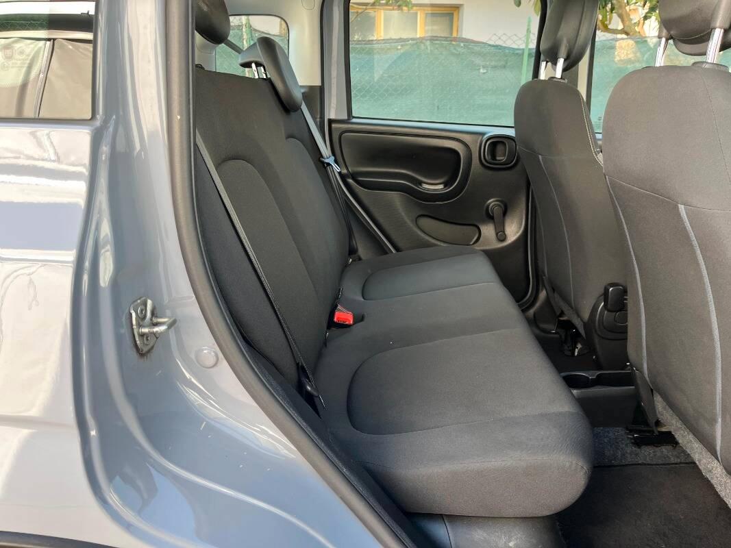 Fiat Panda 1.0 hybrid City Cross s&s 70cv