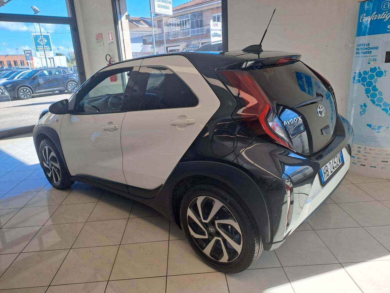 Toyota Aygo X 1.0 VVT-i 72 CV 5 porte Lounge