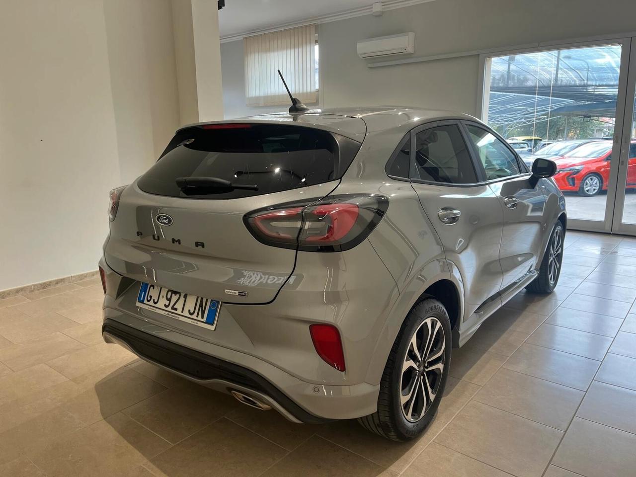 Ford Puma 1.0 EcoBoost Hybrid 125 CV S&S ST-Line