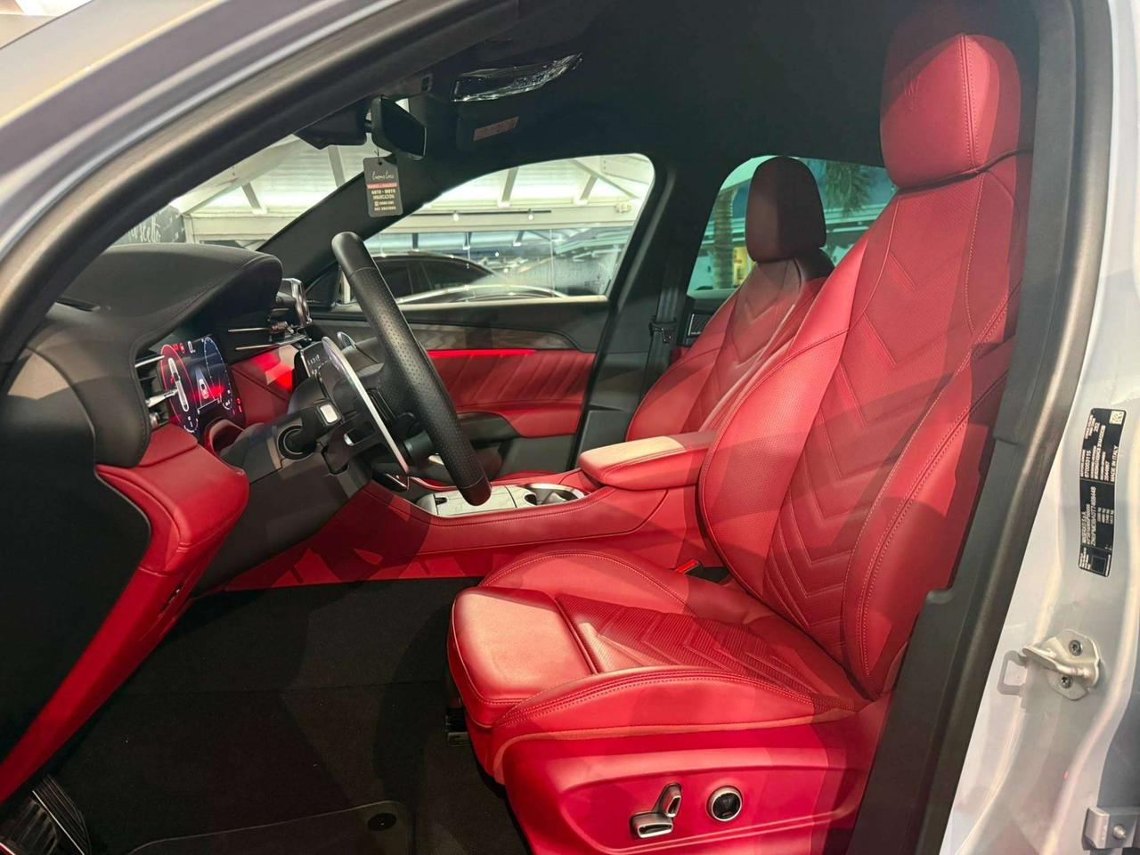 Maserati Grecale 2.0 mhev Modena 330cv auto