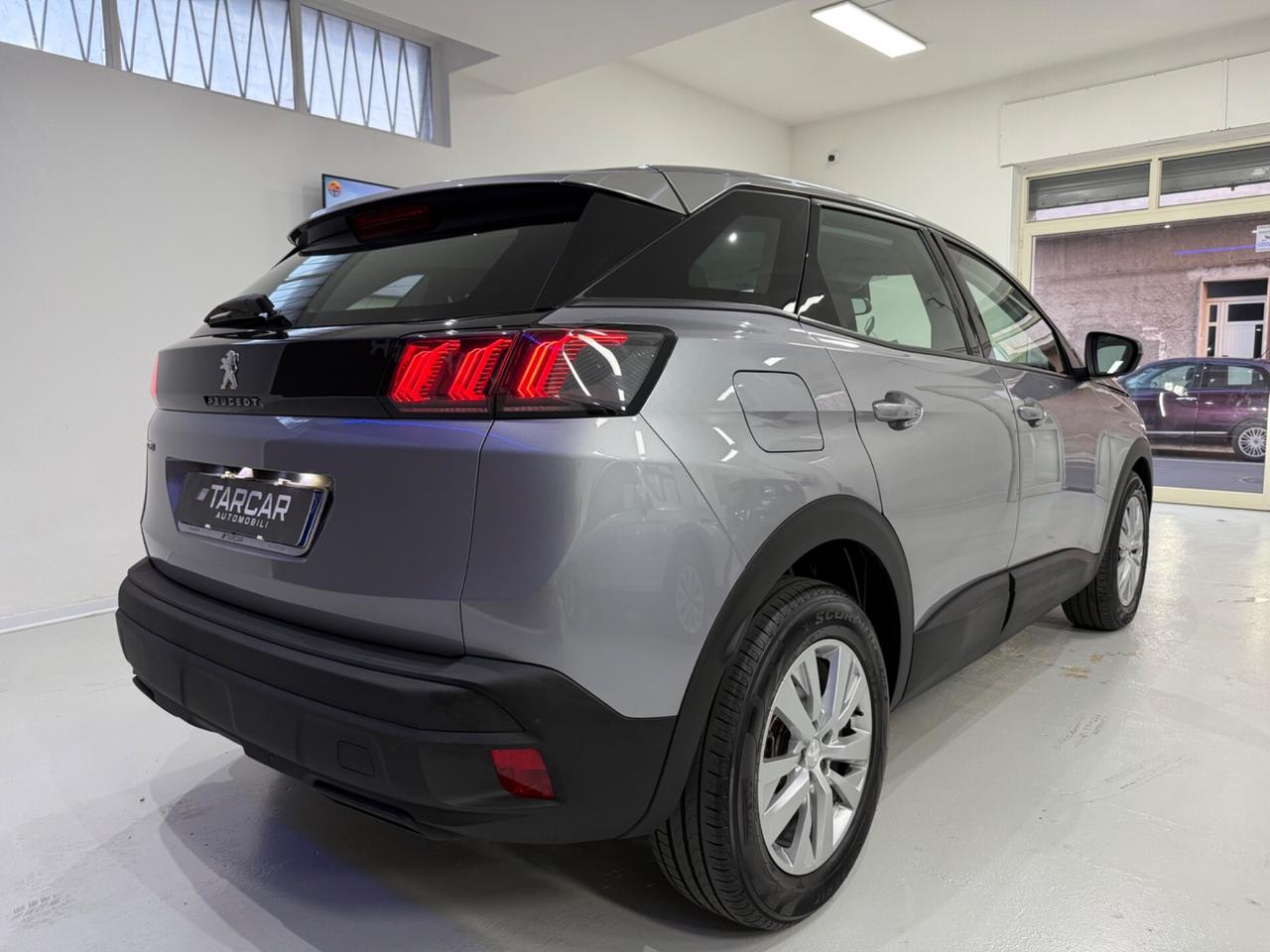 Peugeot 3008 BlueHDi 130 EAT8 Business Extra