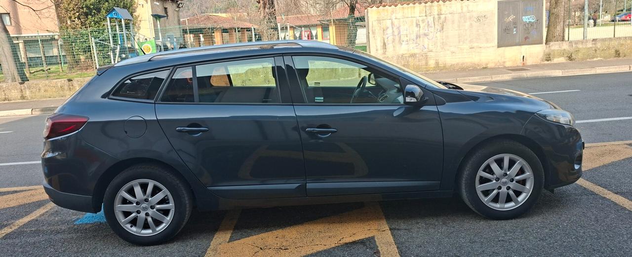 Renault Megane Mégane 1.5 dCi 90CV SporTour Attractive