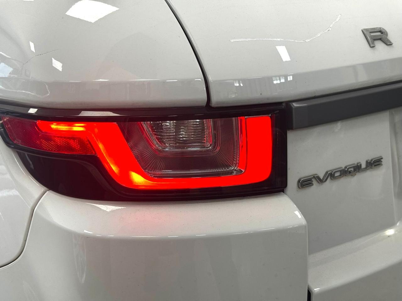 Land Rover Range Evoque 2.0 TD4 150 CV 5p. SE Dynamic
