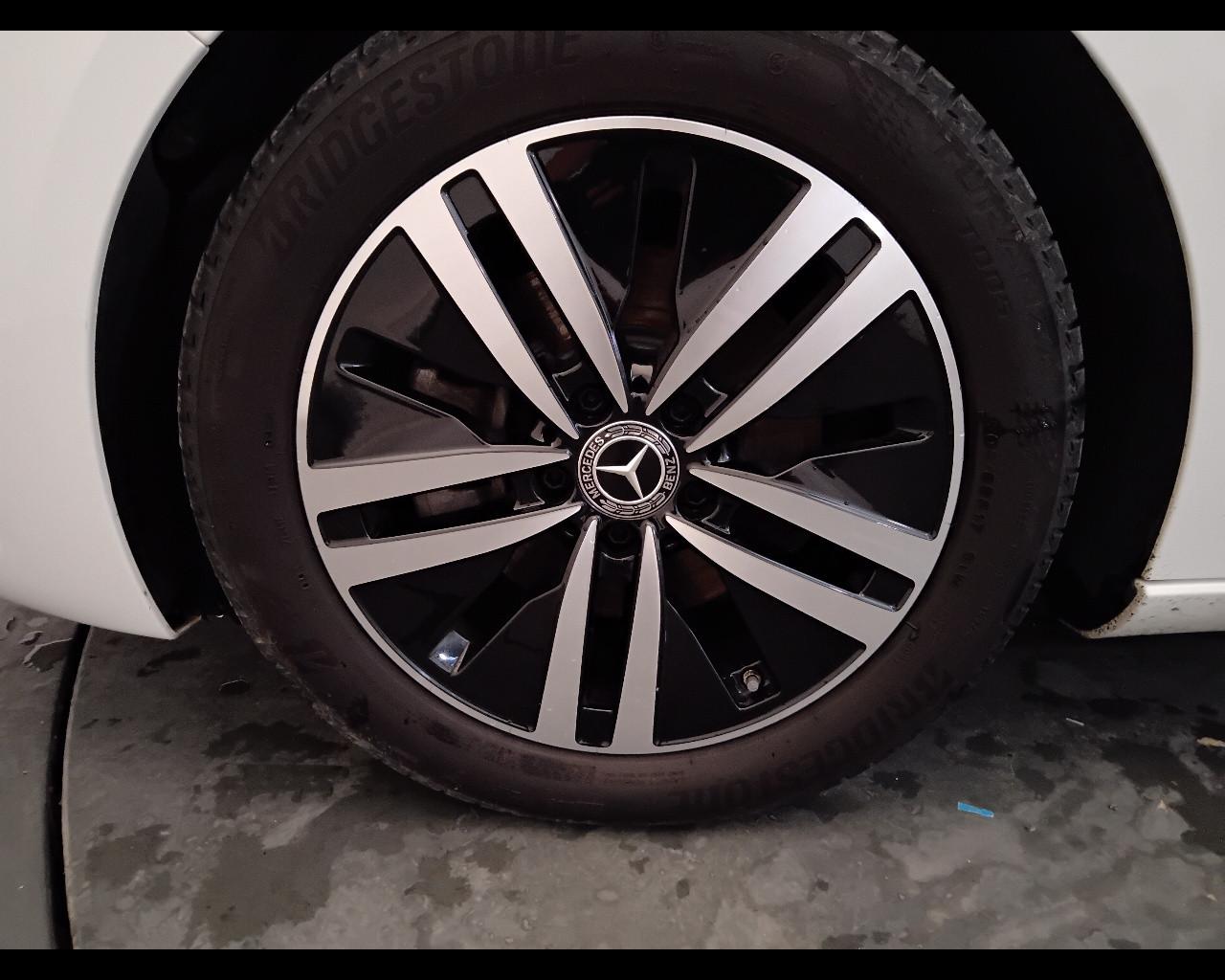 Mercedes-Benz Classe B - W247 2018 - B 180 d Sport Plus auto