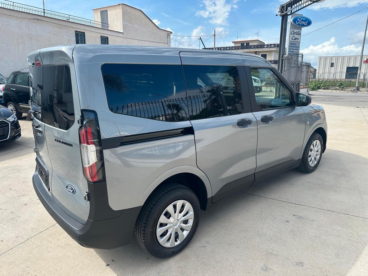 Ford Transit Courier 1.5 EcoBlue 100CV Van DC Trend