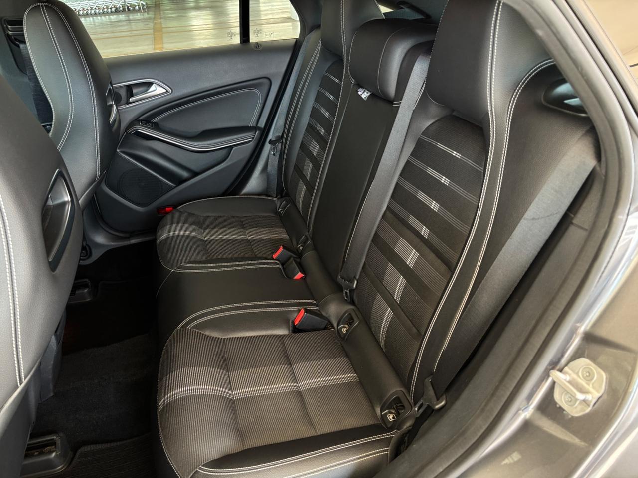 Mercedes-benz CLA 2.0 Diesel EURO 6 (con soli 90000km)