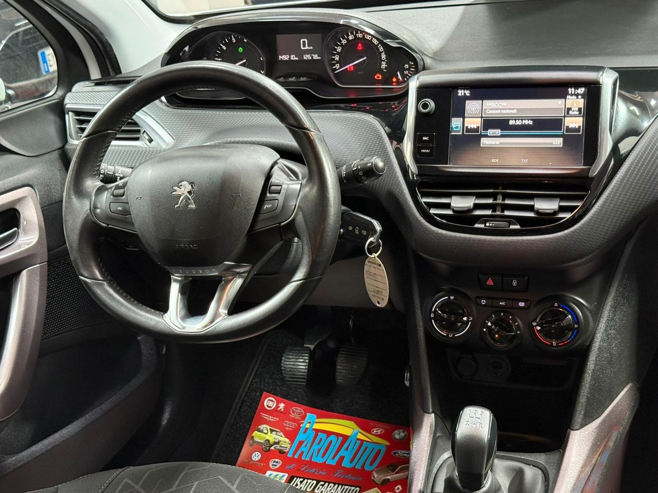 Peugeot 2008 1.2 82cv PureTech Allure - 2016