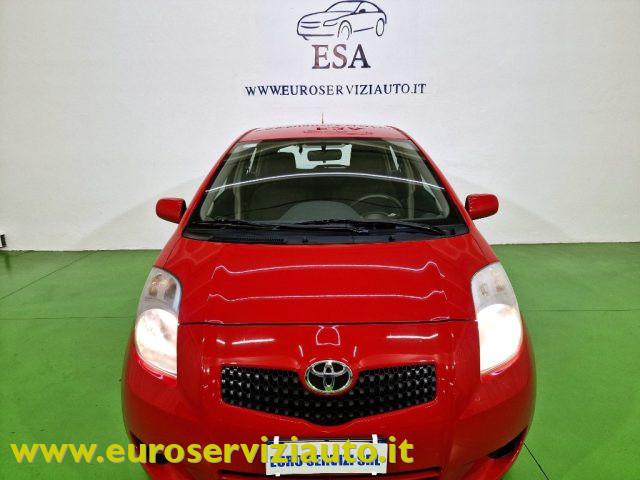 TOYOTA Yaris 1.3 5 porte Sol