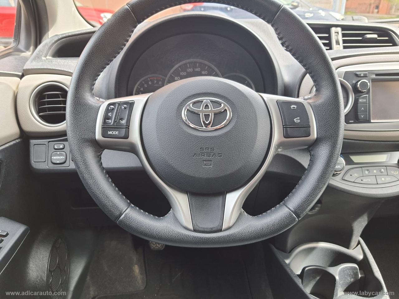 TOYOTA Yaris 1.0 5p.