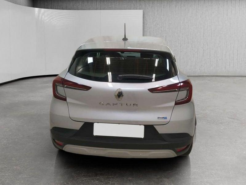 Renault Captur 1.6 E-Tech hybrid Zen 145cv auto