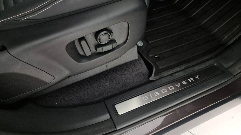 Land Rover Discovery 3.0D I6 249 CV AWD Auto Dynamic SE N1 Autocarro