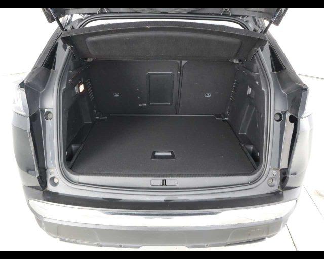 PEUGEOT 3008 PureTech Turbo 130 S&S Allure Pack