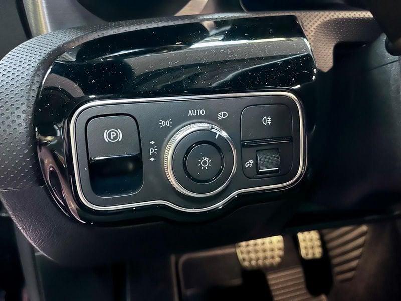 Mercedes-Benz Classe A A 250 e Automatic EQ-Power Premium AMG