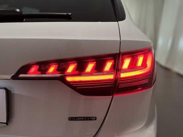 Audi A4 Avant 40 TDI quattro S tronic S line edition