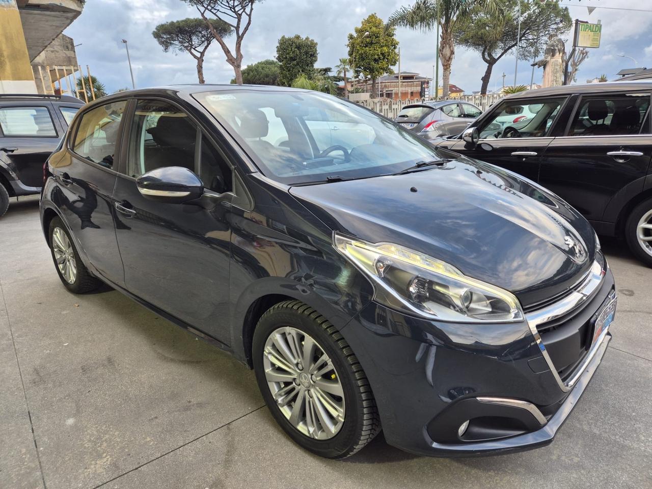 Peugeot 208 BlueHDi 75 5 porte Allure 2018