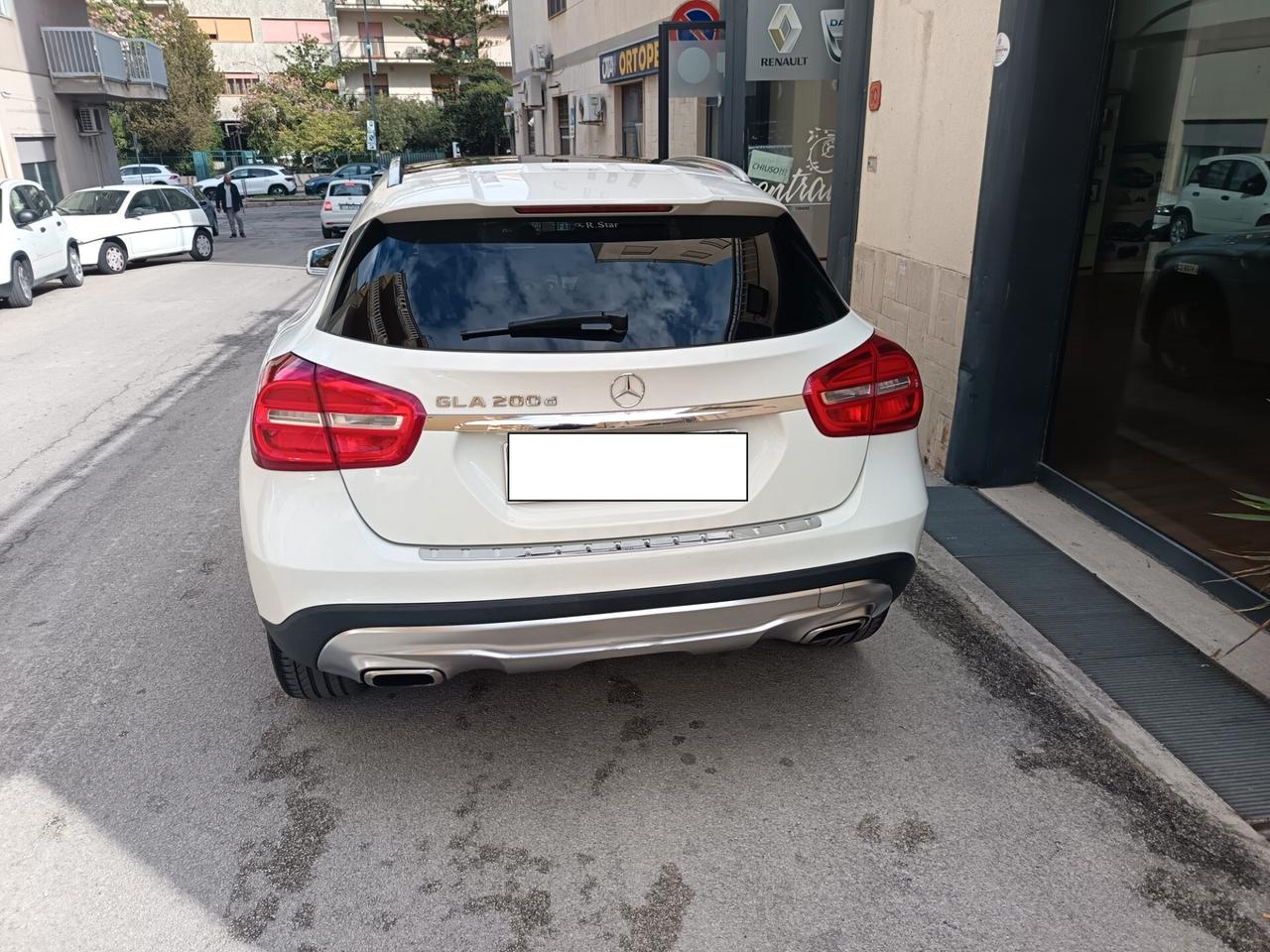 Mercedes GLA 200 D. Auto. Sport-Tetto-Full Opt