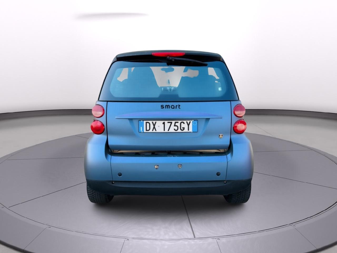 Smart ForTwo 1.0 passion anno 2010 segna 300.000km