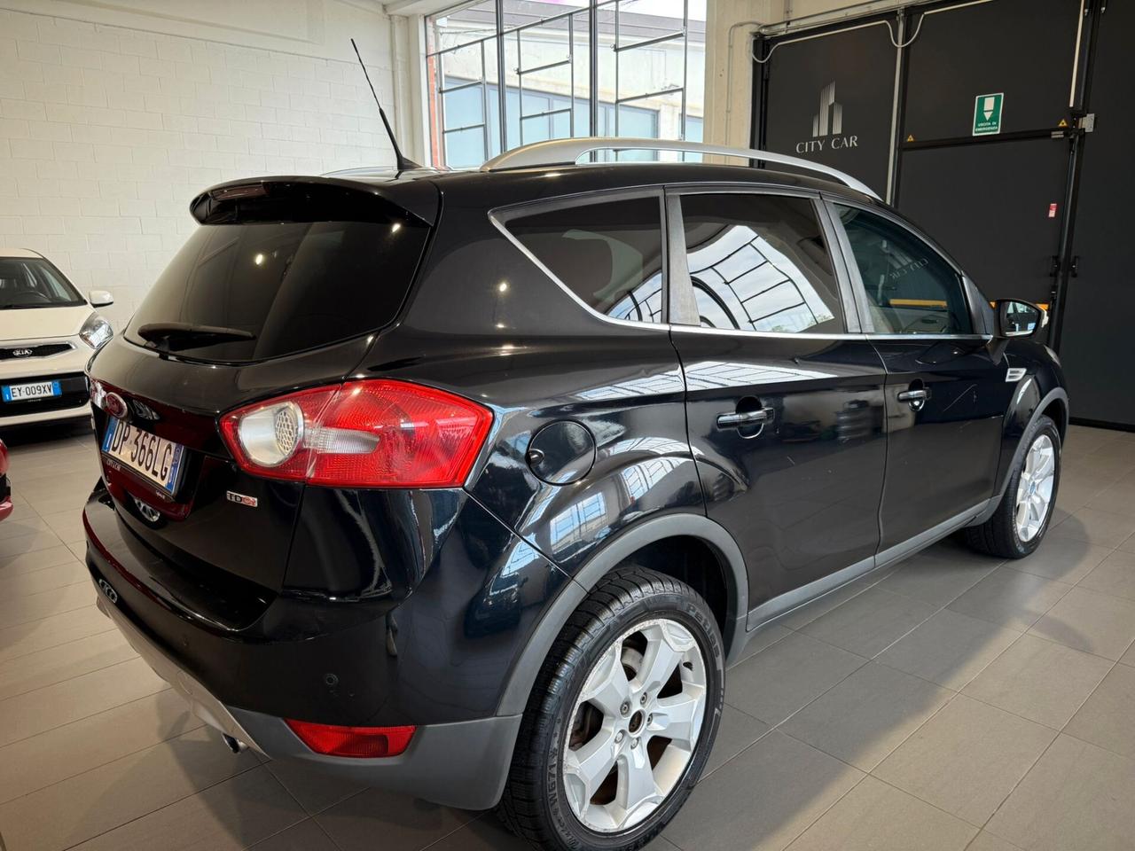 Ford Kuga 2.0 TDCi 136 CV 4WD Titanium DPF